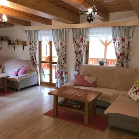 Chata Za Grapou Apartment Oscadnica